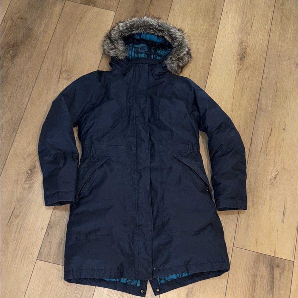 The North Face women’s Navy Parka with Faux Fur Hood
